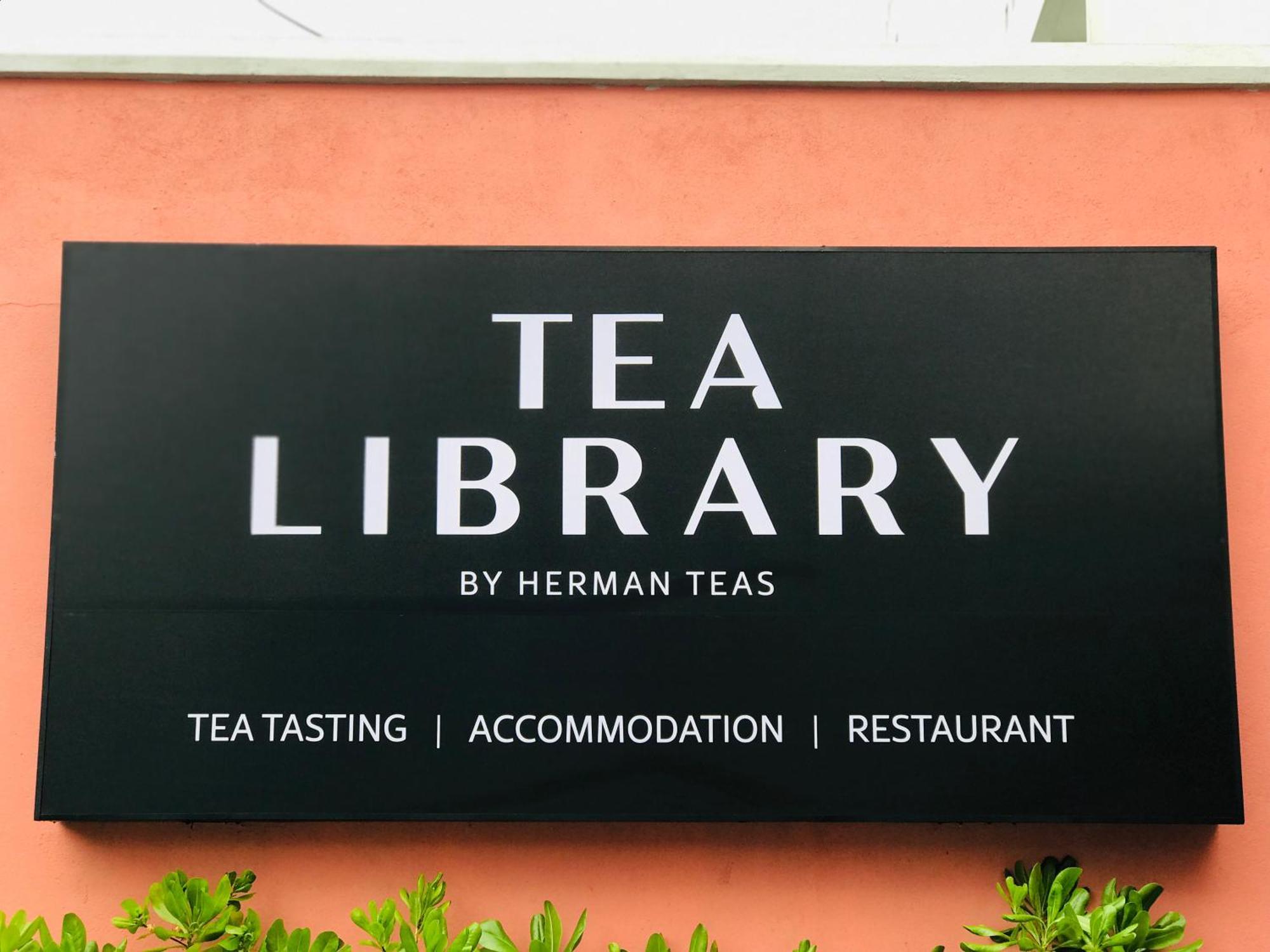 Tea Library Bed and Breakfast Hikkaduwa Eksteriør billede